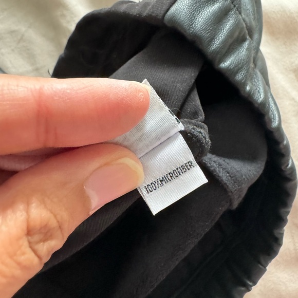 Planet Vegan Leather Sexy Leggings - Picture 11 of 13